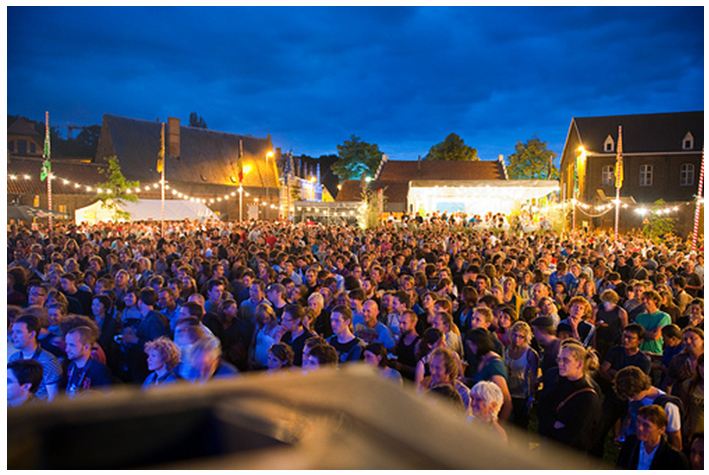 muziekfestival en tijdelijke duurzame architectuur realisatie