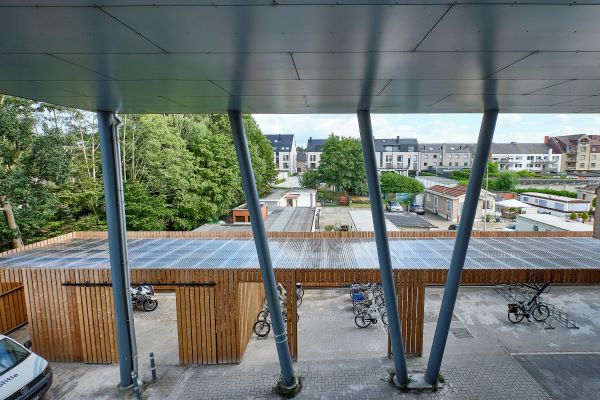 Omgevingsaanleg fietsenstalling bergruimte