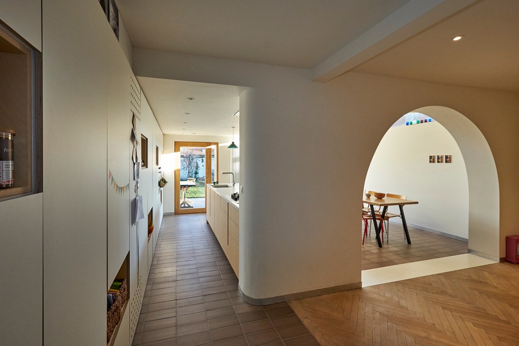 Interieurarchitectuur keukenontwerp renovatieproject 